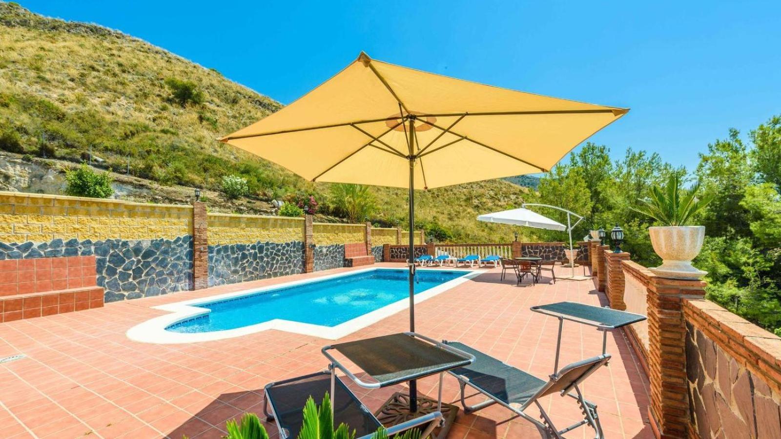 Villa Martin Nerja By Ruralidays Eksteriør billede